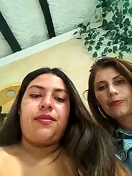 Snapshot of DULCE__26 chatting on 19, 2, 2025 DULCE 26 online show from 19, 2, 2025