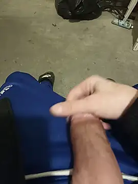 Snapshot of casper0303 chatting on 12, 1, 2025 casper0303 online show from 12, 1, 2025