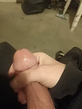 Snapshot of casper0303 chatting on 17, 1, 2025 casper0303 online show from 17, 1, 2025