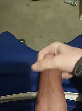 Snapshot of casper0303 chatting on 19, 1, 2025 casper0303 online show from 19, 1, 2025