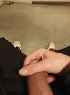 Snapshot of casper0303 chatting on 28, 2, 2025 casper0303 online show from 28, 2, 2025