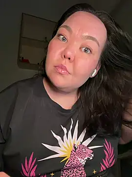 lunamas online show from 22, 4, 2026