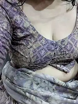 Snapshot of Urmila_bhabhii chatting on 18, 5, 2026 Urmila bhabhii online show from 18, 5, 2026