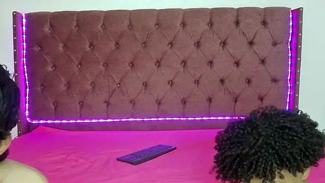 Snapshot of jony_honey chatting on 19, 3, 2025 jony honey online show from 19, 3, 2025