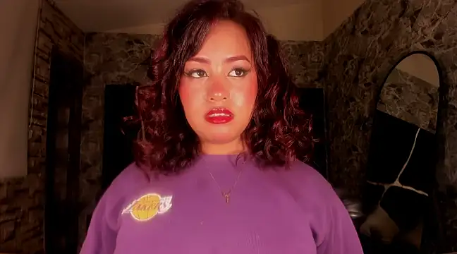 Estrella05  online show from 6, 3, 2025