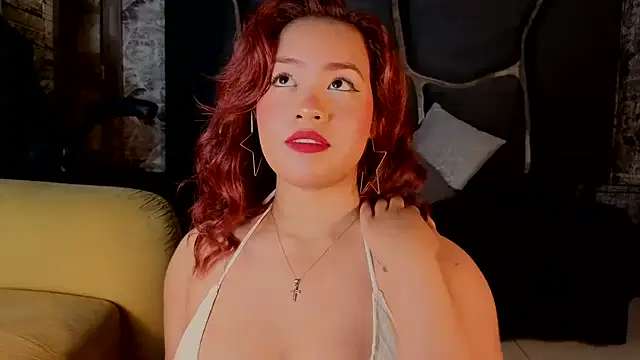 Estrella05  online show from 28, 10, 2025