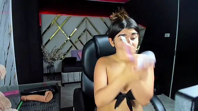 NahomiConnor  online show from 27, 3, 2026