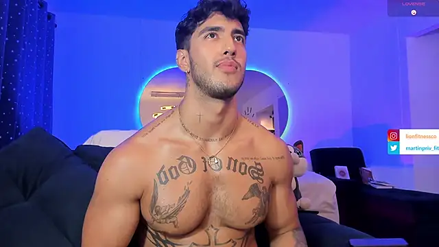 JACOB MARTINS online show from 26, 2, 2025