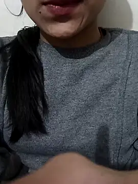 Snapshot of Riyu_05 chatting on 21, 12, 2024 Riyu 05 online show from 21, 12, 2024