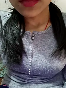 Snapshot of Riyu_05 chatting on 14, 2, 2025 Riyu 05 online show from 14, 2, 2025