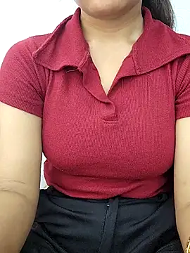 Snapshot of Riyu_05 chatting on 18, 9, 2025 Riyu 05 online show from 18, 9, 2025