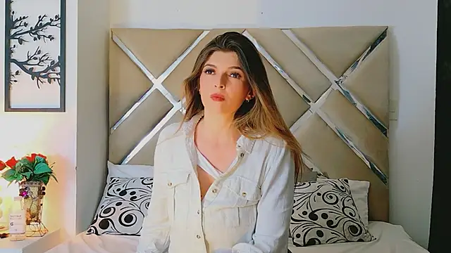 Lizzymontanaa online show from 11, 1, 2026