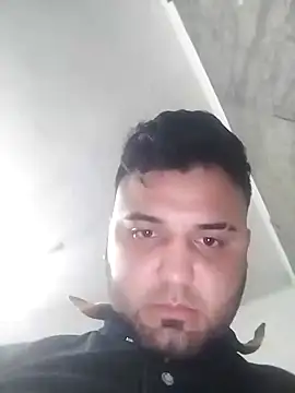 SINUECASTILLO online show from 1, 1, 2025