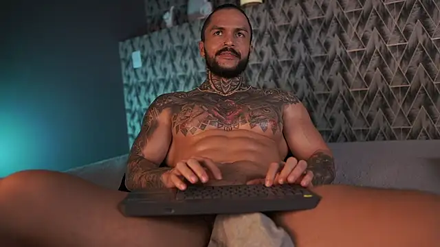 Snapshot of mariano_costa chatting on 20, 12, 2024 mariano costa online show from 20, 12, 2024