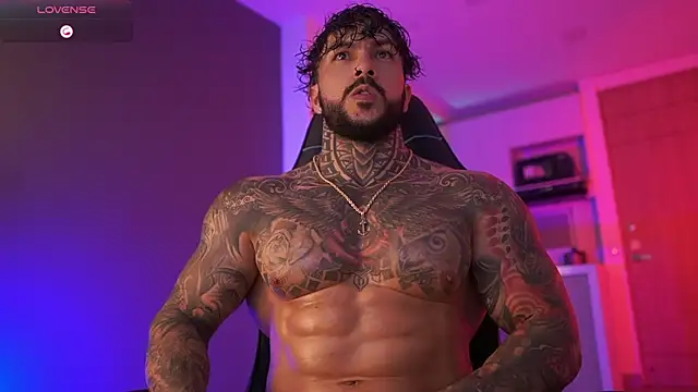 Snapshot of mariano_costa chatting on 2, 10, 2025 mariano costa online show from 2, 10, 2025