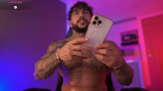 Snapshot of mariano_costa chatting on 6, 10, 2025 mariano costa online show from 6, 10, 2025