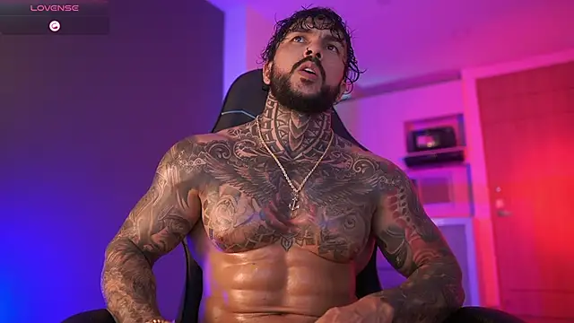 Snapshot of mariano_costa chatting on 4, 11, 2025 mariano costa online show from 4, 11, 2025