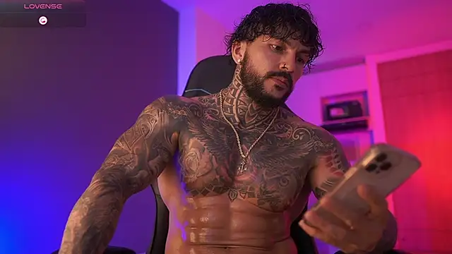 Snapshot of mariano_costa chatting on 5, 11, 2025 mariano costa online show from 5, 11, 2025