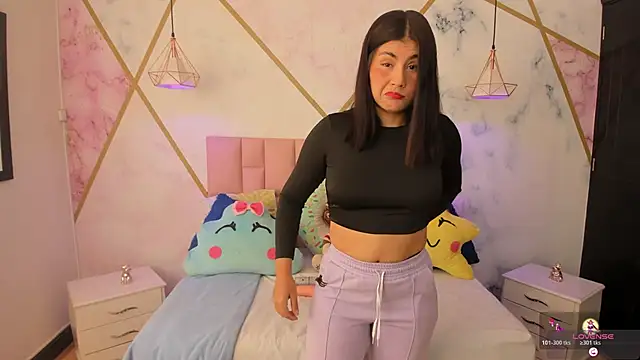 Snapshot of lizortiz chatting on 28, 10, 2025 lizortiz online show from 28, 10, 2025