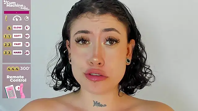 Snapshot of melody_suarez chatting on 21, 2, 2025 melody suarez online show from 21, 2, 2025