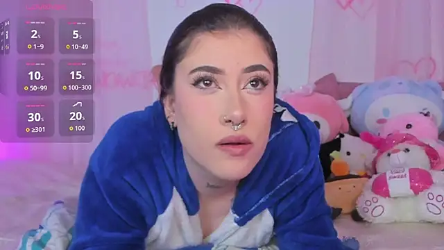 Snapshot of melody_suarez chatting on 28, 11, 2025 melody suarez online show from 28, 11, 2025