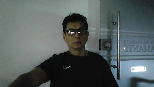 Snapshot of MarcusKelvin chatting on 15, 5, 2026 MarcusKelvin online show from 15, 5, 2026