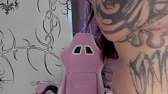 AlyRoses online show from 1, 7, 2026