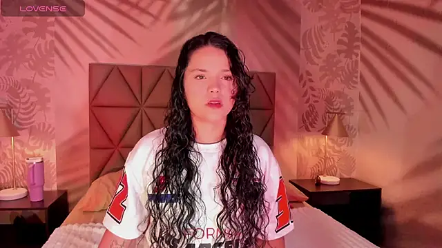 Snapshot of LottiCarter chatting on 28, 1, 2025 LottiCarter online show from 28, 1, 2025