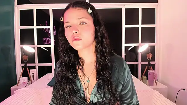 Snapshot of LottiCarter chatting on 31, 1, 2025 LottiCarter online show from 31, 1, 2025