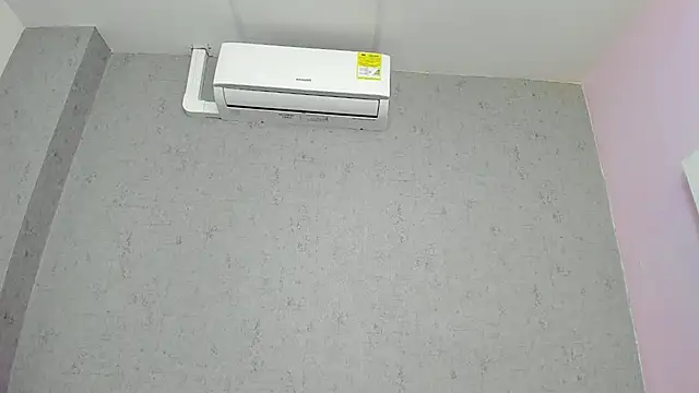 Tiffany mendez online show from 18, 10, 2025