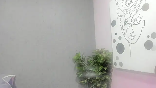 Tiffany mendez online show from 7, 1, 2026