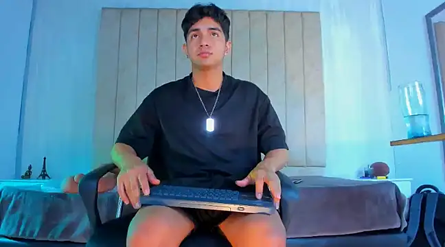 Snapshot of Muichiro_tokito1 chatting on 17, 1, 2025 Muichiro tokito1 online show from 17, 1, 2025