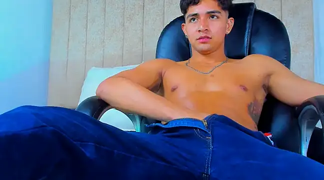 Snapshot of Muichiro_tokito1 chatting on 27, 2, 2025 Muichiro tokito1 online show from 27, 2, 2025