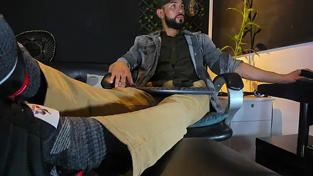 alessandro wye online show from 13, 2, 2026