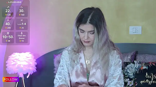 Sarah-Hart online show from 8, 2, 2025