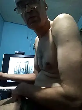 hugosafado333 online show from 13, 1, 2025