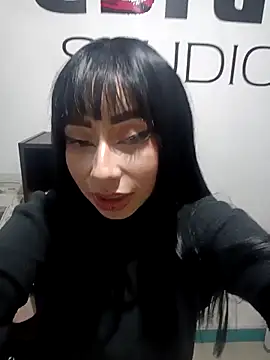 hanna  azumi online show from 15, 2, 2025