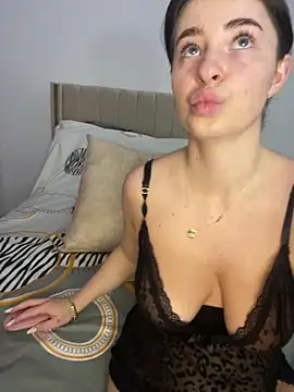 GraceCarther online show from 12, 9, 2025