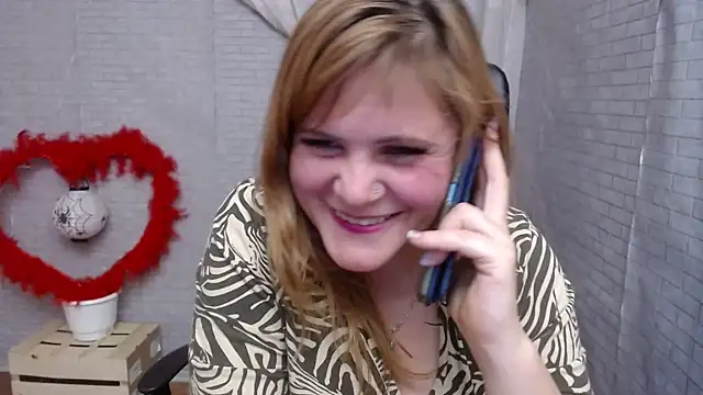 Snapshot of DaniellaKiss chatting on 13, 2, 2025 DaniellaKiss online show from 13, 2, 2025