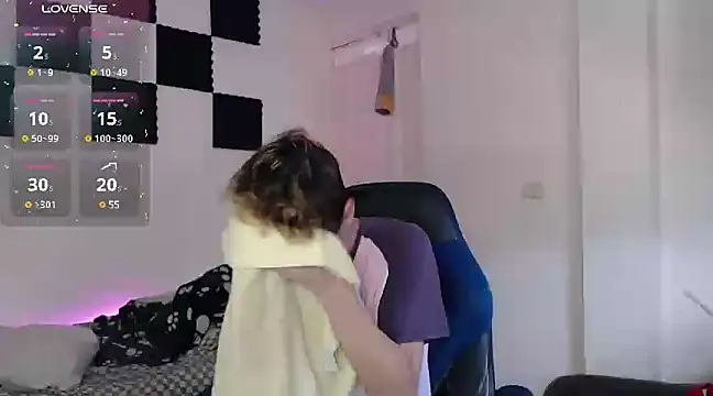 Snapshot of bryamado69 chatting on 5, 2, 2025 bryamado69 online show from 5, 2, 2025