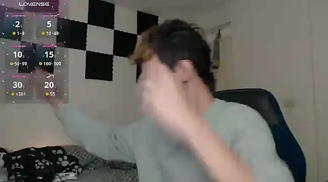 Snapshot of bryamado69 chatting on 7, 3, 2025 bryamado69 online show from 7, 3, 2025