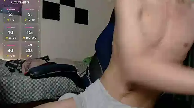 Snapshot of bryamado69 chatting on 10, 3, 2025 bryamado69 online show from 10, 3, 2025