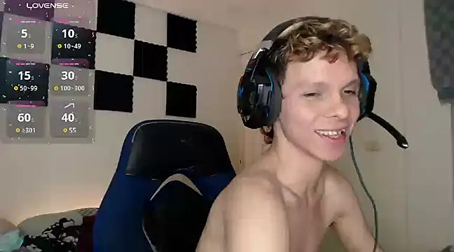 Snapshot of bryamado69 chatting on 22, 3, 2025 bryamado69 online show from 22, 3, 2025