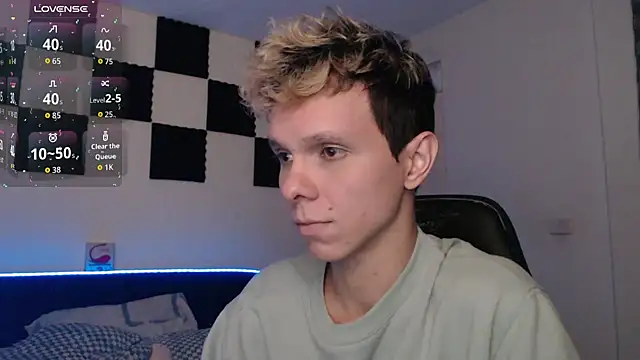 Snapshot of bryamado69 chatting on 9, 9, 2025 bryamado69 online show from 9, 9, 2025