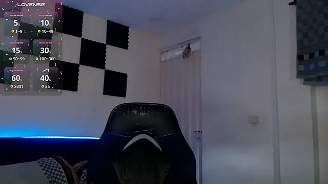 Snapshot of bryamado69 chatting on 27, 10, 2025 bryamado69 online show from 27, 10, 2025