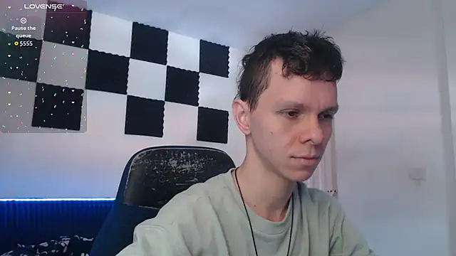 Snapshot of bryamado69 chatting on 21, 11, 2025 bryamado69 online show from 21, 11, 2025