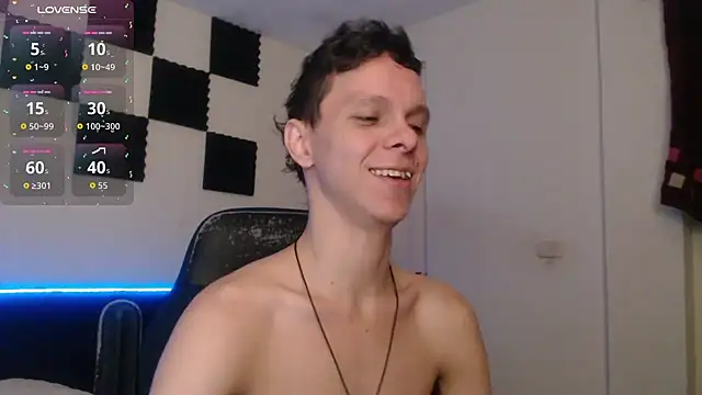 Snapshot of bryamado69 chatting on 28, 11, 2025 bryamado69 online show from 28, 11, 2025