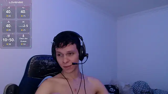 Snapshot of bryamado69 chatting on 22, 12, 2025 bryamado69 online show from 22, 12, 2025