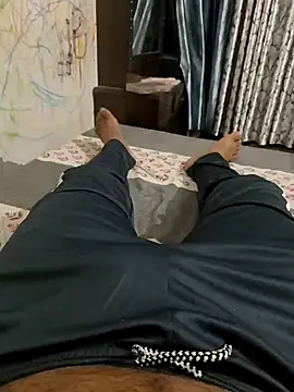 Gururonny07 online show from 6, 12, 2024