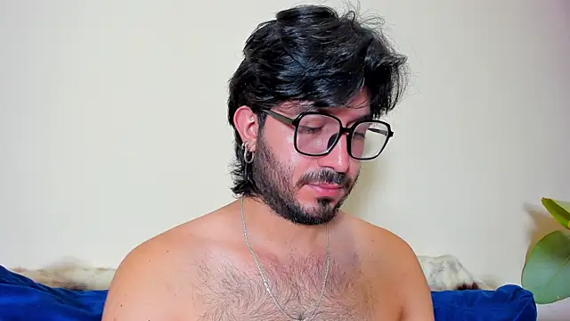 Ackerman Eren  online show from 5, 2, 2025